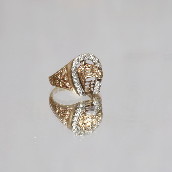 RING, gold 18k, ca 5.7g / RING, guld 18k, ca 5,7g. 