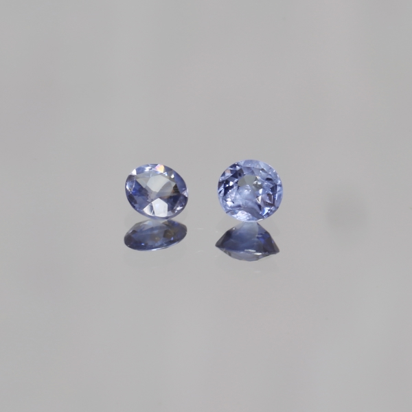 SAPPHIRES, approx 2.45 ct / SAFIRER, cirka 2,45 ct