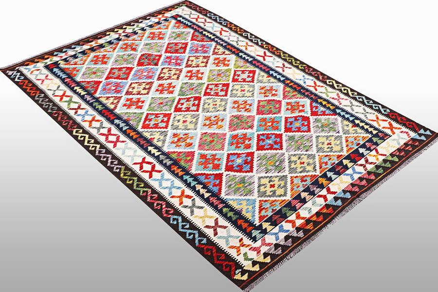 ORIENTAL CARPET, kilim, 248 x 160 cm / ORIENTALISK MATTA, kelim, 248 x 160 cm