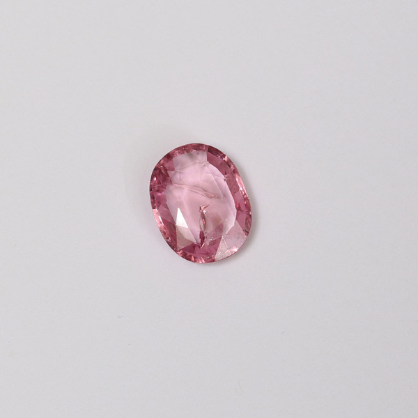 SPINEL, cirka 5,60ct.