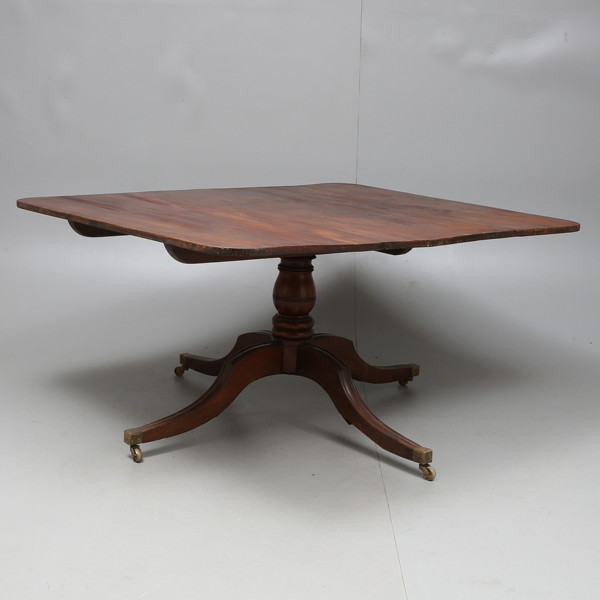 FOLDABLE TABLE, mahogany, England, 19th century. / FÄLLBORD, mahogny, England, 1800 tal._321a_8db423ef00cefb5_lg.jpeg
