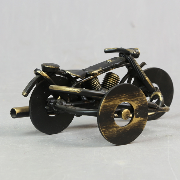 DECORATIVE SCRAP METAL, motorcycle with sidecar, 1900s / DEKORATIVT METALLSKROT, motorcykel med sidovagn, 1900 tal_512a_lg.jpeg