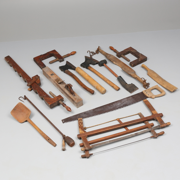 COLLECTION FOLKLORE TOOLS, 16 parts / SAMLING ALLMOGEVERKTYG, 16 delar