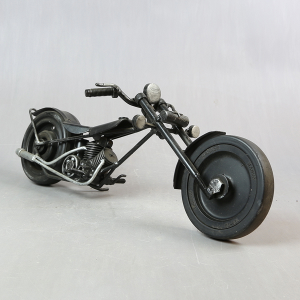 DECORATIVE SCRAP METAL, motorcycle, 1900s / DEKORATIVT METALLSKROT, motorcykel, 1900 tal