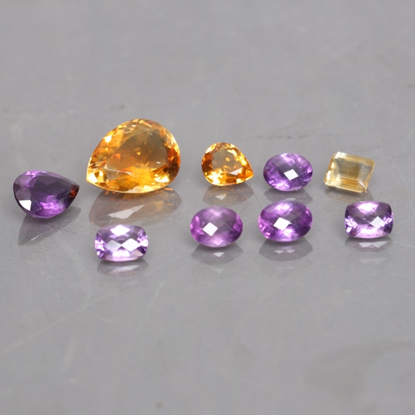 CITRINE O AMATEST, about 66.60 ct / CITRIN O AMATEST, cirka 66,60 ct